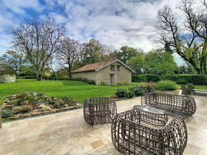 Maison en vente &agrave; Auch / 5 pi&egrave;ces 252 m&sup2;